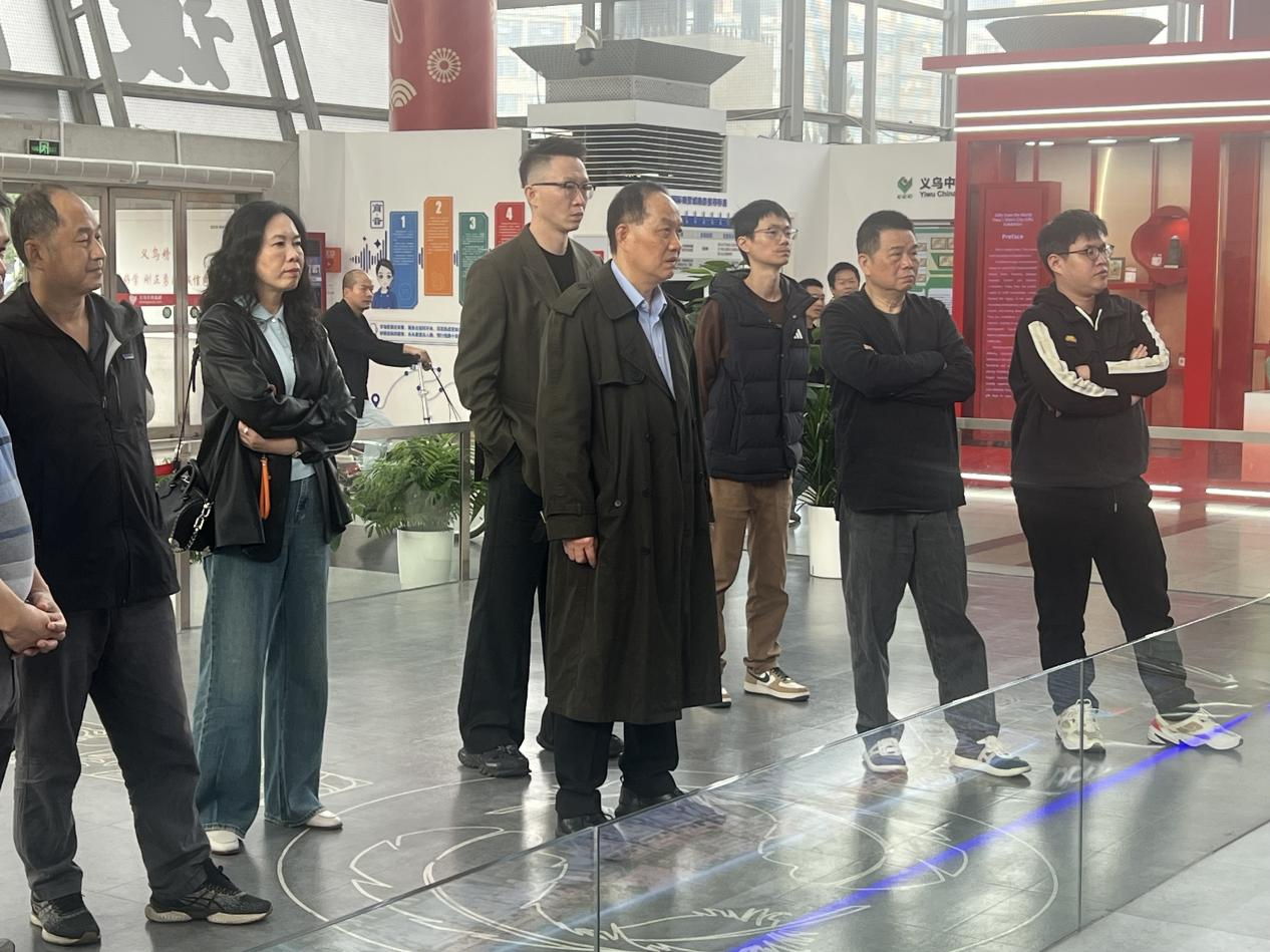 借鉴义乌经验，推动创新发展
