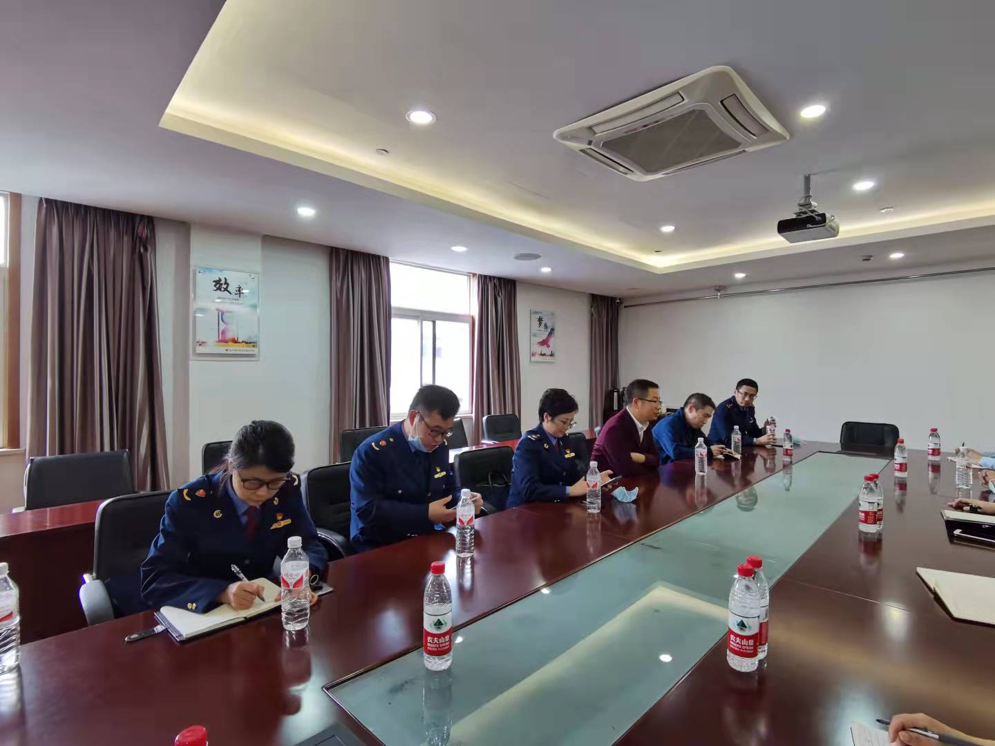 荆门市市场监管局莅临钱江商城 视察领导知识产权；すぷ
