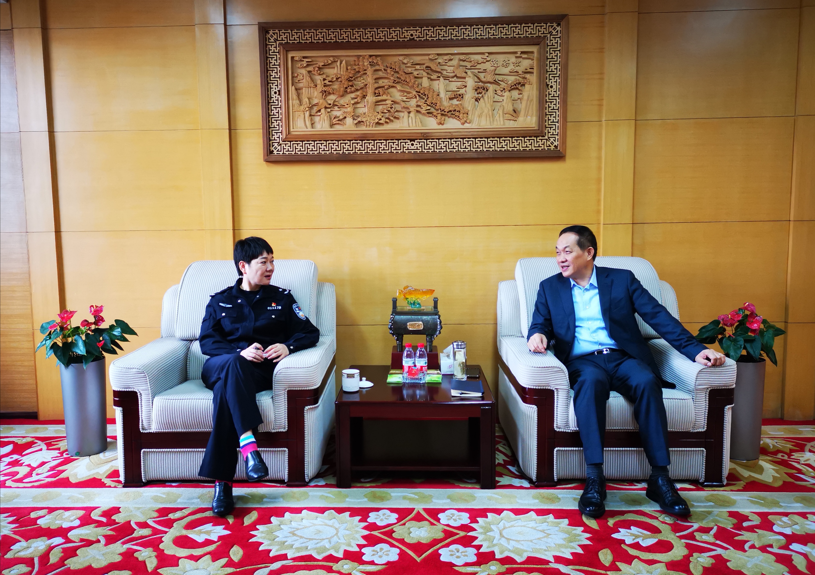 拱墅区公安分局辅导莅临集团走访.jpg 拱墅区公安分局辅导莅临集团走访.jpg
